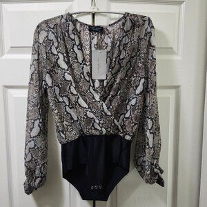 NWT Zara accessories blouse